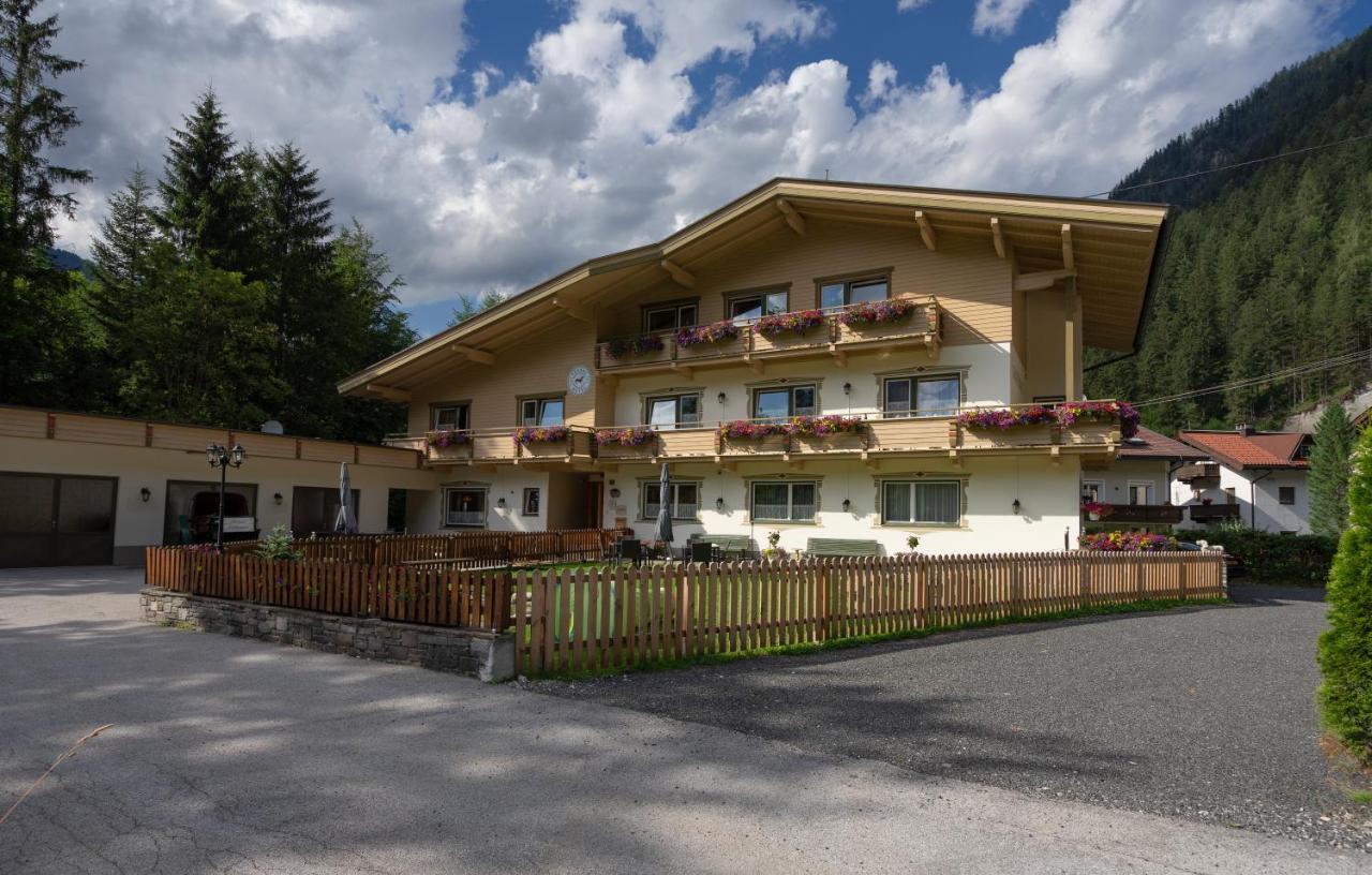 Chalet Amadeus Mayrhofen Zillertal Tirol Extérieur photo